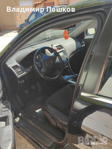 Продавам Honda Accord, снимка 10 - Автомобили и джипове - 54737307
