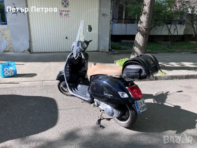 Vespa GTS 300 i.e. 2016г./20 000км ABS/ASR, снимка 6 - Мотоциклети и мототехника - 54097021