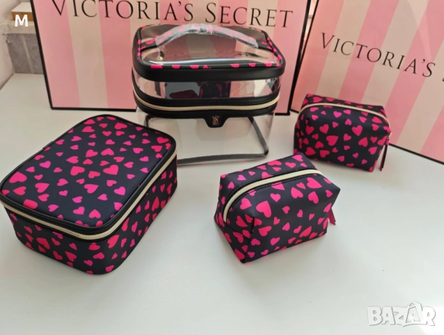 Victoria's Secret оригинални кардхолдъри/портмонета/ несесери/чанти, снимка 8 - Портфейли, портмонета - 54449587