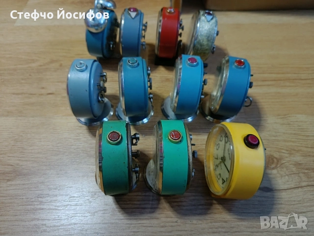 Различни будилници Слава, снимка 5 - Антикварни и старинни предмети - 54308088