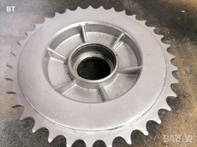 Балкан 50 заден венец, снимка 2 - Части - 55179668