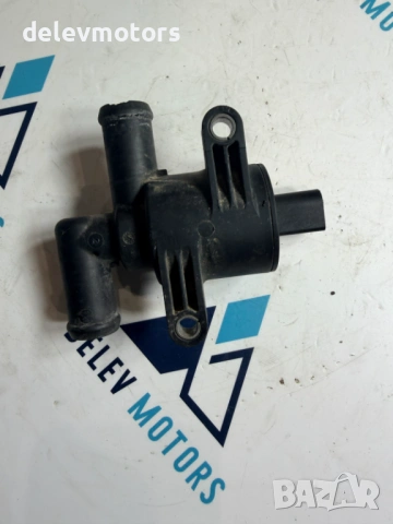 4H0121671D клапан за охладителната система от Vw Golf R 4motion 2018г, двигател CJX 2.0 TFSI 300 кс., снимка 4 - Части - 54237868