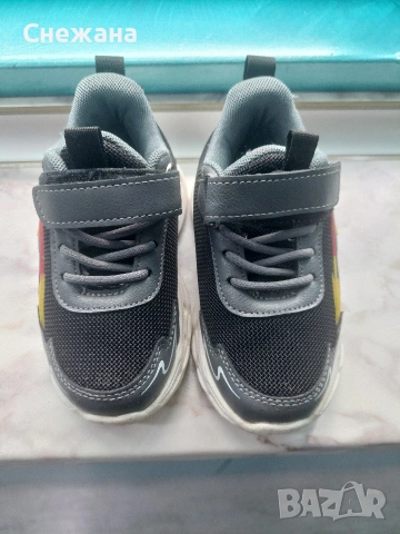 Маратонки , снимка 3 - Детски маратонки - 54139611