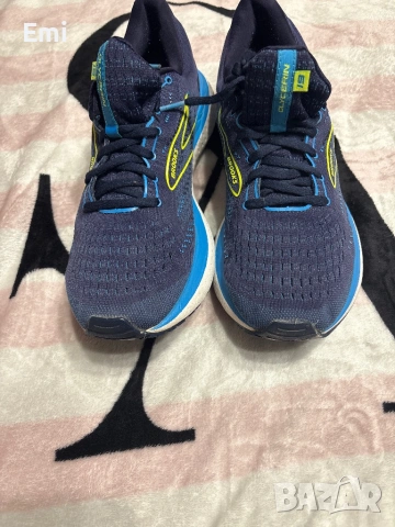 Brooks 46 номер-оригинален, снимка 4 - Маратонки - 54683174