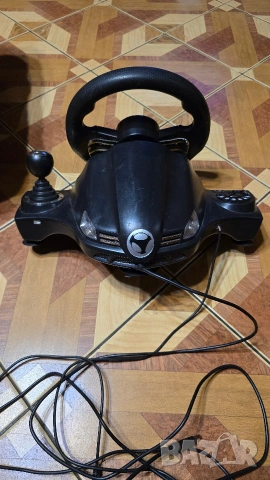 Subsonic Drive Pro Sport волан с педали и шифтър употребяван за PS3 PS4 Xbox One PC, снимка 4 - Игри за PlayStation - 54512476
