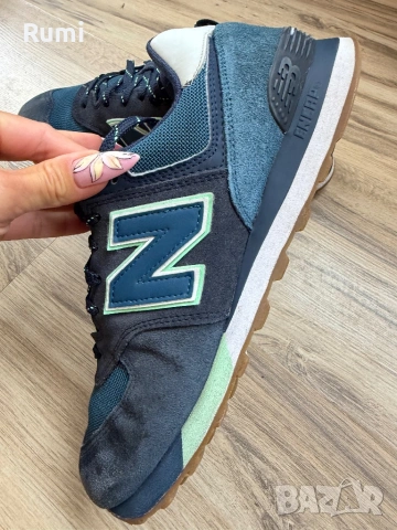 Оригинални класически маратонки New Balance 574 ! 44 н, снимка 2 - Маратонки - 54657429
