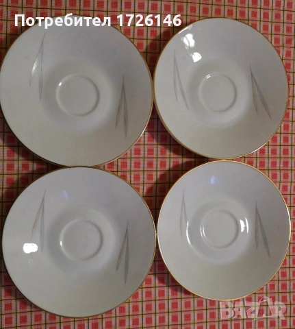 Порцеланови чинийки на Hutschenreuther Bavaria Germany , снимка 3 - Чинии - 54043440