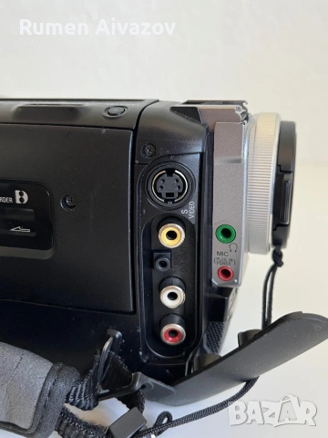 Sony DCR-TRV110E Digital8 видеокамера – напълно работеща, снимка 5 - Камери - 54849024