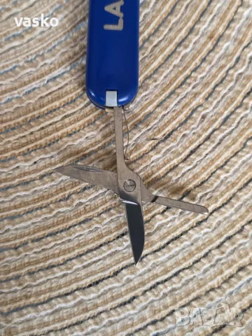 Victorinox Switzerland-много добър, снимка 8 - Ножове - 55585514