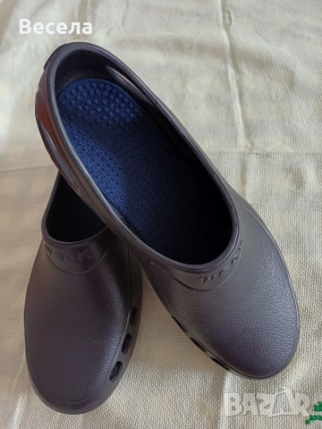 Медицински обувки, снимка 2 - Дамски ежедневни обувки - 54043164