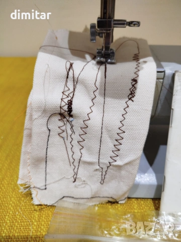 Метална шевна машина RICCAR, снимка 5 - Шевни машини - 54363573