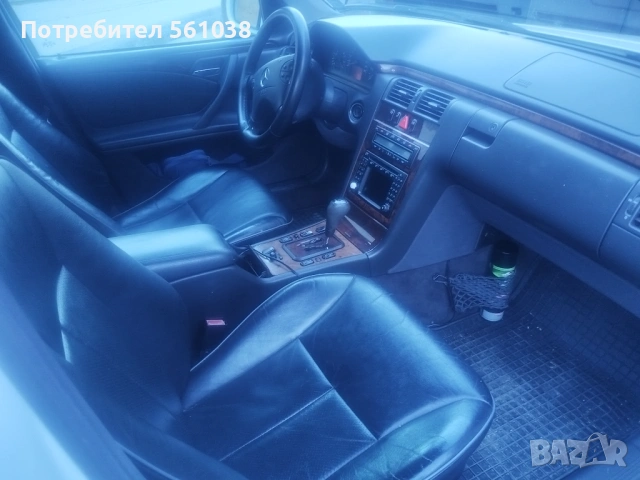 Мерцедес Е класа 2000год RLEGANCE, снимка 6 - Автомобили и джипове - 54430040