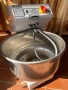 Продавам професионална месачка Super Mixer - 10 кг., снимка 1