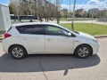 Toyota Auris Hybrid, снимка 3