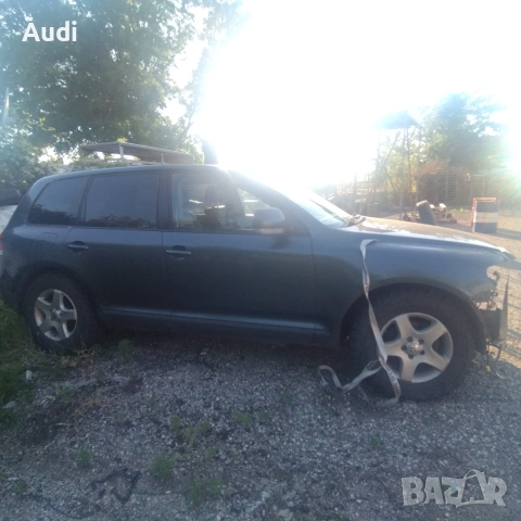 VW Tauareg 2004г 2.5 дизел 174h.p. НА ЧАСТИ, снимка 6 - Автомобили и джипове - 55002374