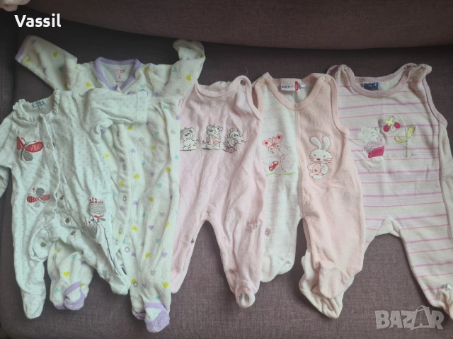 над 49бр. детски дрешки за момиче до 3 месеца - 50, 56 макс, снимка 2 - Комплекти за бебе - 54068203