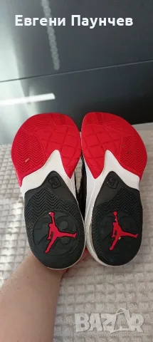 Jordan max aura 3 кецове размер 36.5 , снимка 4 - Кецове - 55393104