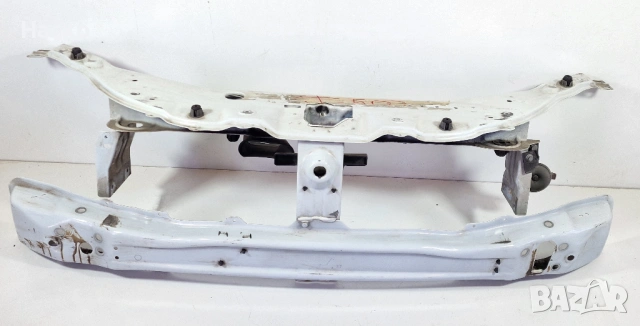 Очиларка Преден Панел Греда Предна Броня Dacia Dokker Дачиа Докер