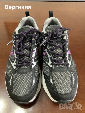 Маратонки 39 номер цена 10 €