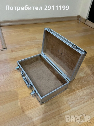 Мини куфар, снимка 5 - Куфари с инструменти - 54256932