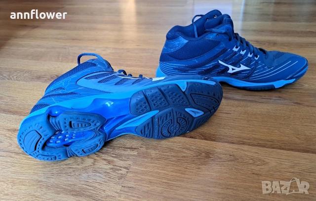 Маратонки Mizuno Wave Voltage 43, снимка 6 - Маратонки - 54755132