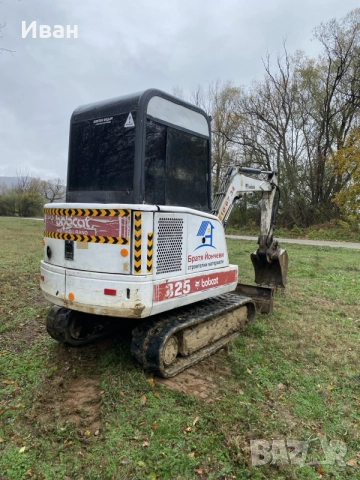 Багер Bobcat 325 - 3 тона, снимка 2 - Индустриална техника - 55659707