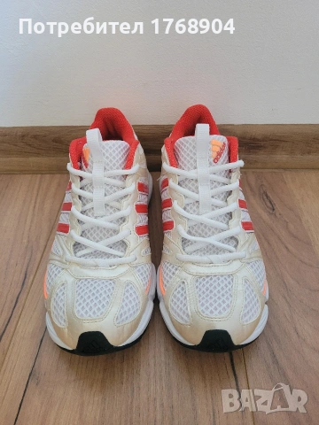 Дамски маратонки Adidas Soltec 2-38 номер, снимка 3 - Маратонки - 54356120