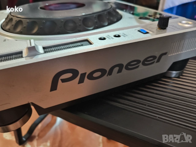 Dj Pioneer 800 MK2, снимка 6 - Ресийвъри, усилватели, смесителни пултове - 53960899