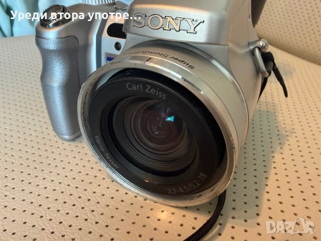 Фотоапарат Sony DSC-H7, снимка 6 - Фотоапарати - 54643762
