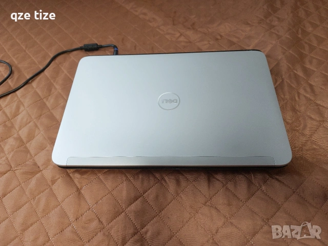 4 ядрен лаптоп Dell 17.3 инча, снимка 2 - Лаптопи за дома - 54637844