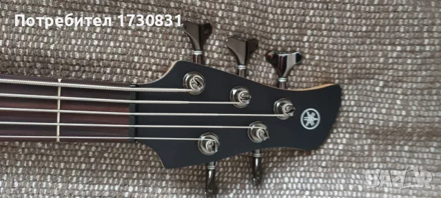 Yamaha TRBX 505 Translucent Black 5-струнна бас китара, снимка 5 - Китари - 55605009