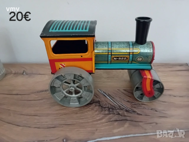 Стара соц играчка