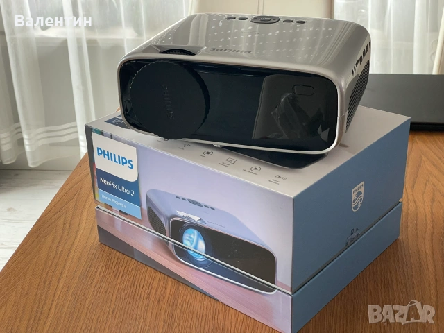 Проектор Philips Neo Pix Ultra 2 като нов, снимка 5 - Плейъри, домашно кино, прожектори - 55118129