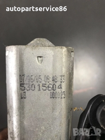 Мотор за задна чистачка за Vauxhall Opel Vectra C (2002-2006) 53015604, снимка 2 - Части - 54969055