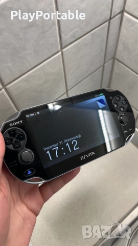 Modded PS Vita PCH-1100 Complete in Box 128GB/256GB with games, снимка 3 - PlayStation конзоли - 54384184