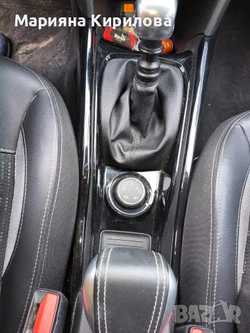 Peugeot 2008, снимка 6 - Автомобили и джипове - 54092775