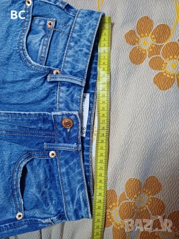 Дънки Stradivarius , снимка 3 - Дънки - 54020343