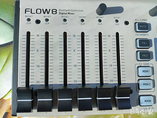 продавам пулт behringer flow8, снимка 5 - Тонколони - 54814874