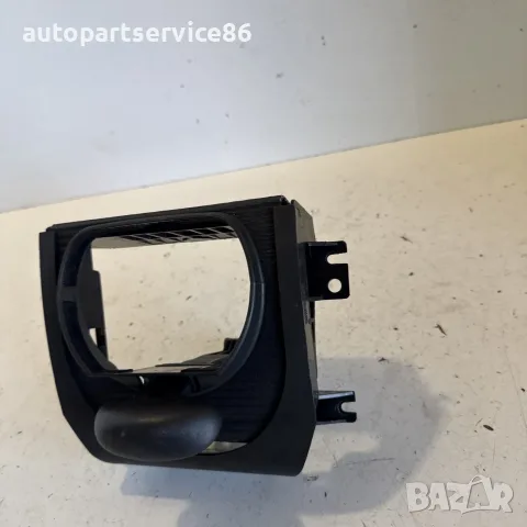 Рамка около волана за Chrysler 300C 3.0 CRD (2008) #1111 OEM, снимка 2 - Части - 55640952