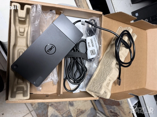 Докинг Станция за DELL