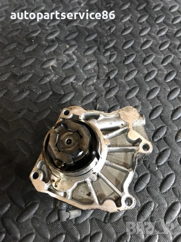 Вакуум помпа за Vauxhall Opel Vectra C 1.9 CDTI (2002-2006) 55188660, снимка 2 - Части - 54968799