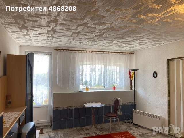 Тухлена двуетажна къща с Ресторант , снимка 8 - Етаж от къща - 55063788