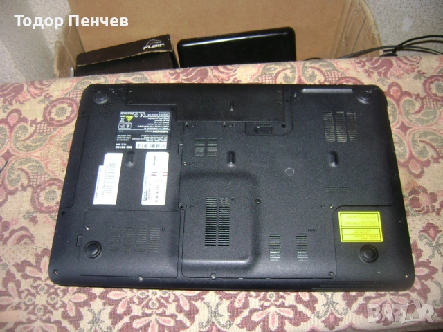 Матрица 17.3 LED 40 pins куплунг долу вляво гледано отзад, снимка 4 - Други - 54796982