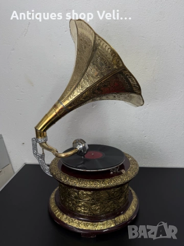 Грамофон с фуния №8121, снимка 2 - Антикварни и старинни предмети - 54289539