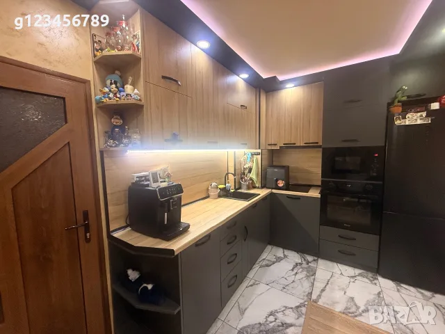 Тристаен апартамент, снимка 5 - Апартаменти - 55296002