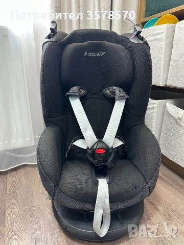 Продавам детско столче за кола Maxi-Cosi – черно