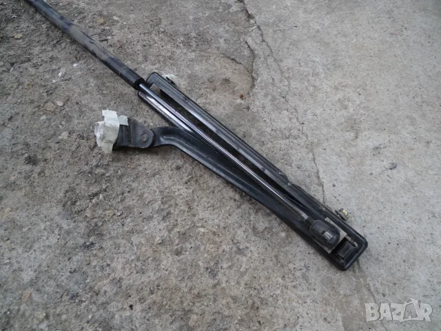 Амортисьор за багажник / заден капак   Land Rover Freelander 1, снимка 3 - Части - 55628155