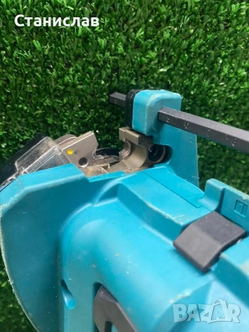 Безчеткова машина за рязане на шпилки Makita DSC 102, снимка 3 - Други машини и части - 54130593