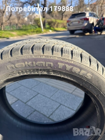 Гуми 245/45R18, снимка 2 - Гуми и джанти - 54529802