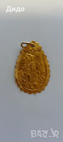 Златен медальон, снимка 2 - Колиета, медальони, синджири - 55399804